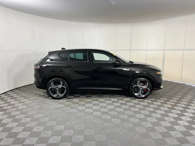 2026 Alfa Romeo Tonale Veloce - Photo 8