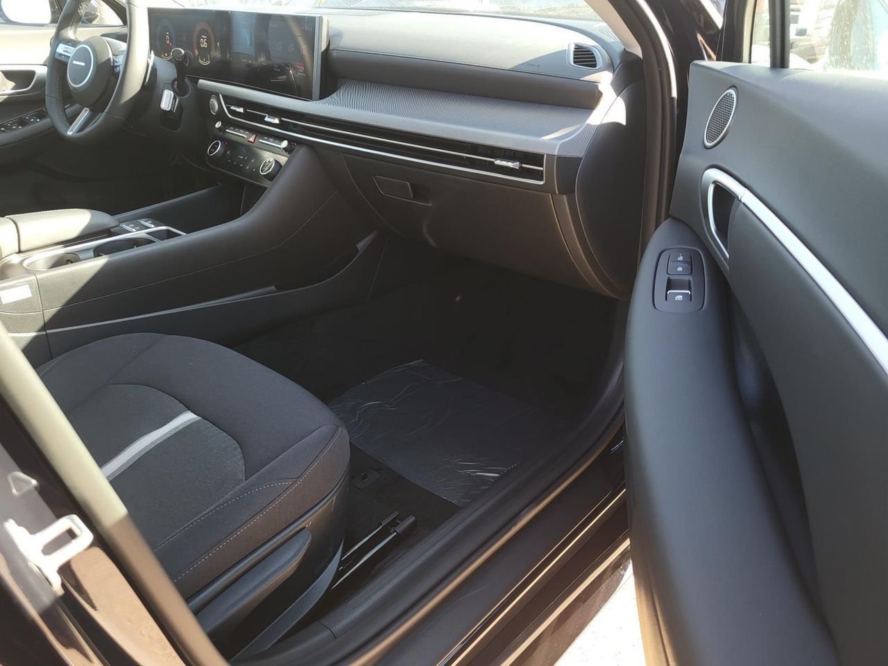New 2026 Carbon Blue Hyundai SEL Sport image 7