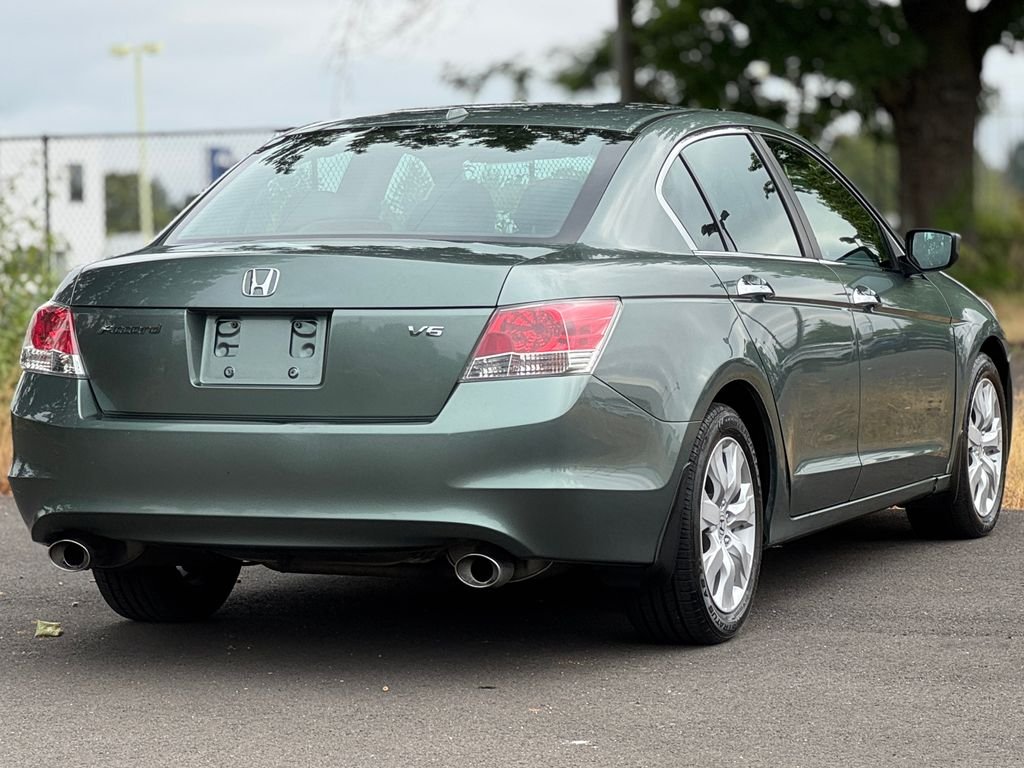 Used 2009 Mystic Green Metallic Honda EX-L image 7