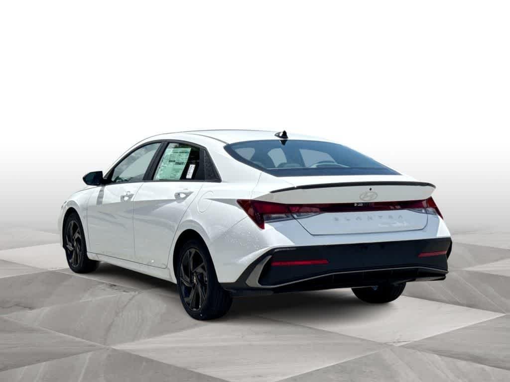 New 2026 Serenity White Hyundai SEL Sport image 6