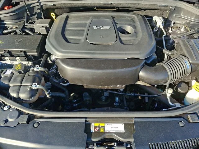 Used 2018 Gray Jeep Altitude image 27