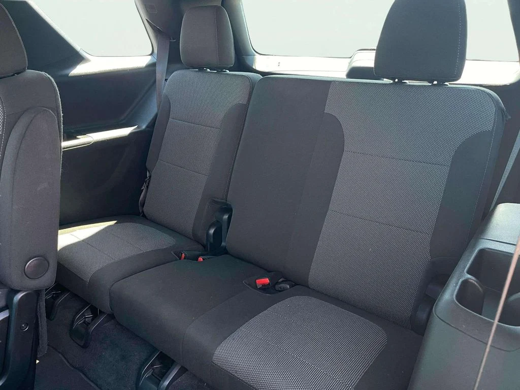 Used 2023 Sterling Gray Metallic Chevrolet LT image 29