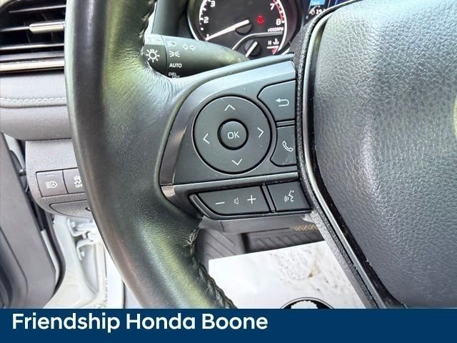Used 2023 White Toyota SE image 14