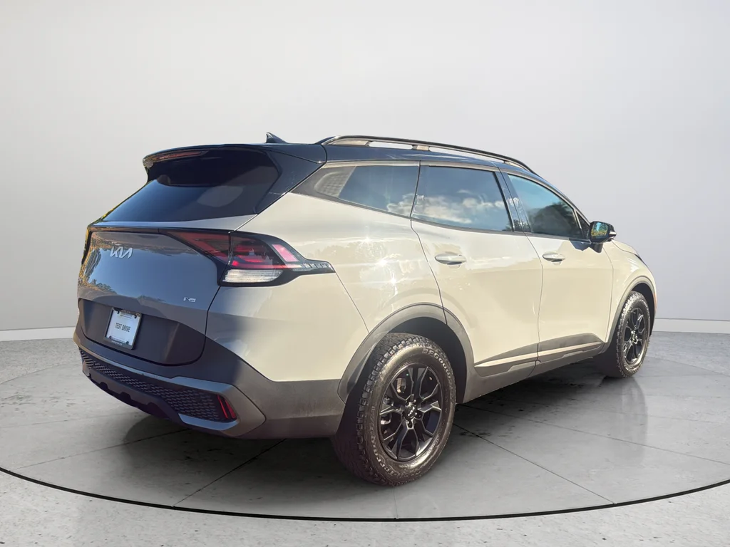 Used 2023 Gray Kia X-Pro Prestige image 7