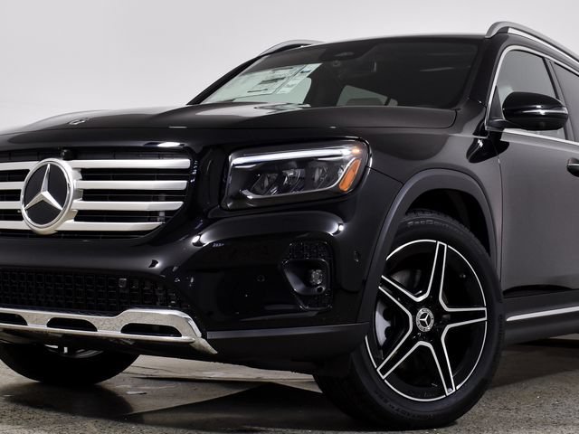 New 2026 Night Black Mercedes-Benz GLB 250 image 47