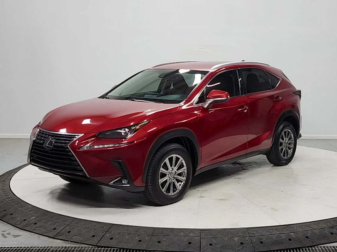 Used 2018 Red Lexus 300 Base image 3