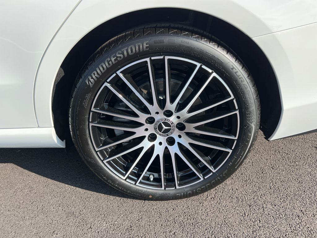 New 2026 Polar White Mercedes-Benz C 300 image 34