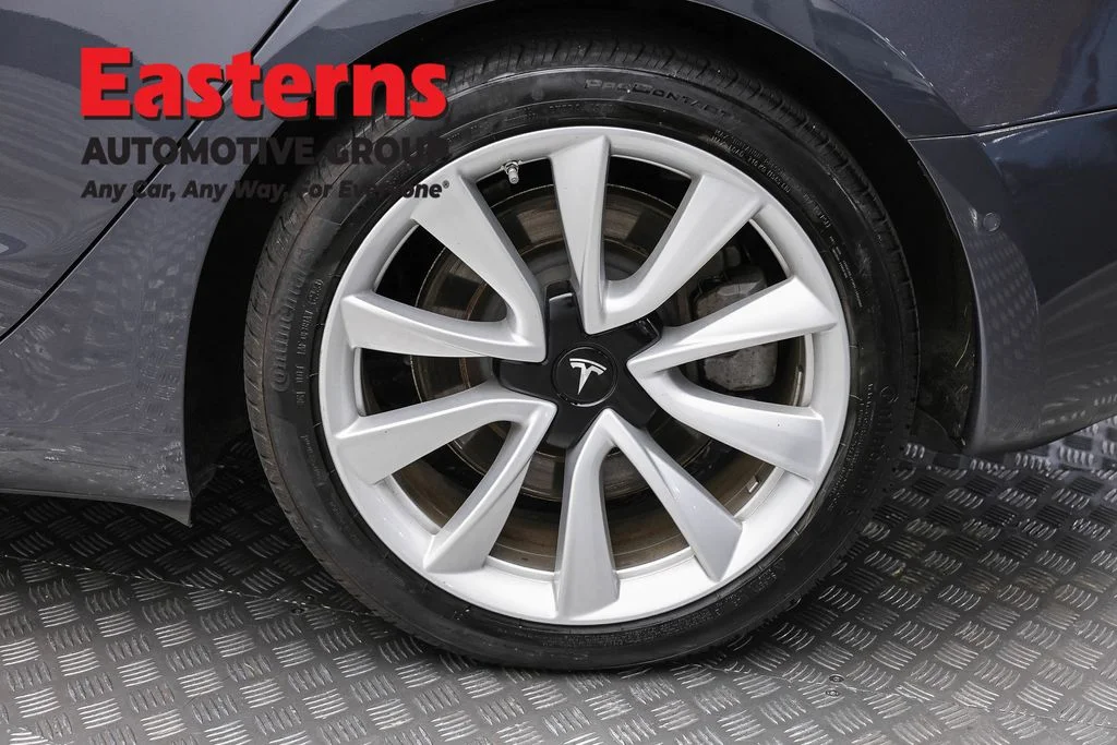 Used 2020 Gray Tesla Long Range image 13