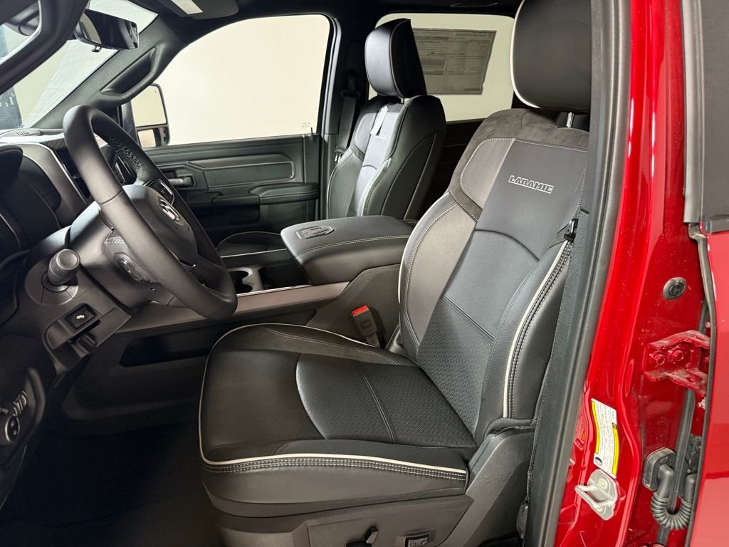 2026 RAM 2500 Laramie - Photo 12