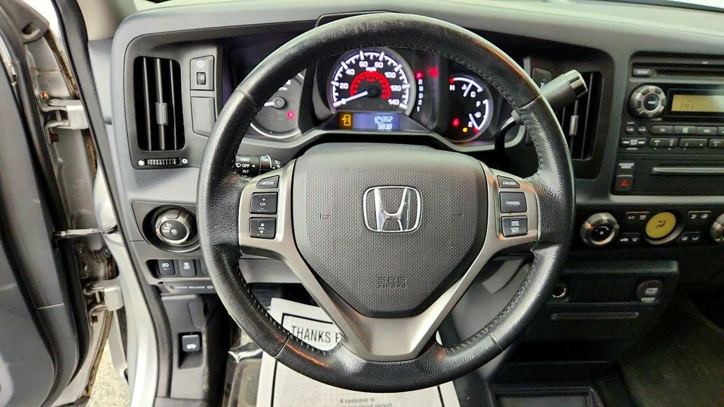 Used 2013 Alabaster Silver Metallic Honda 4WD Crew Cab Sport image 12