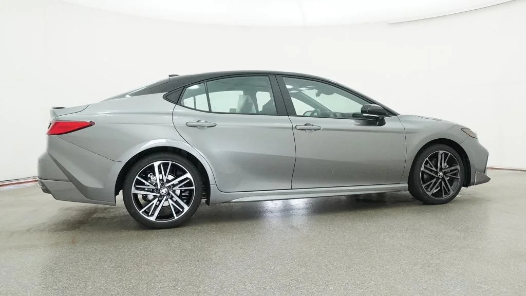 New 2026 Heavy Metal with Midnight Black Metallic roof Toyota XSE image 51