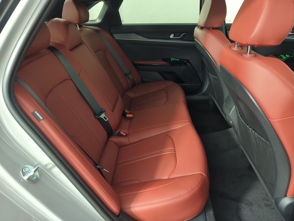 New 2026 Wolf Gray Kia GT-Line image 33