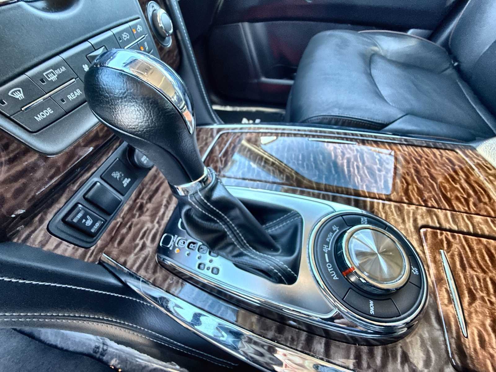 2020 Nissan Armada SL - Photo 16