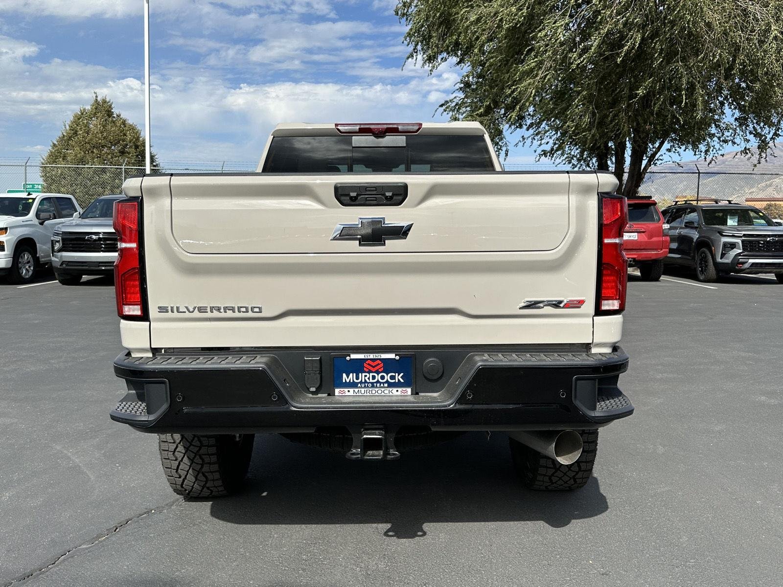 2026 Chevrolet Silverado 2500 HD ZR2 - Photo 10