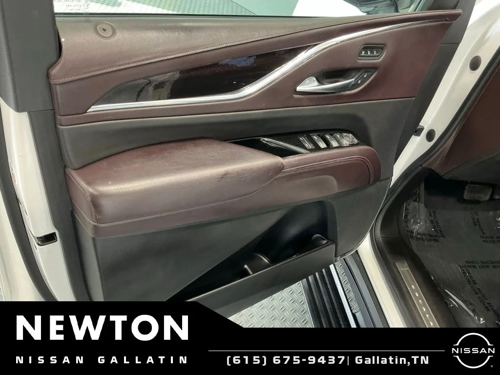 Used 2021 Crystal White Tricoat Cadillac Sport Platinum image 46