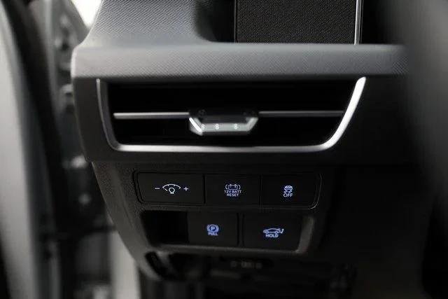2025 Hyundai Sonata Hybrid Limited - Photo 75