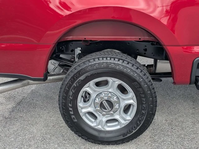 New 2027 Ruby Red Metallic Tinted Clearcoat Ford F-250® XLT image 11