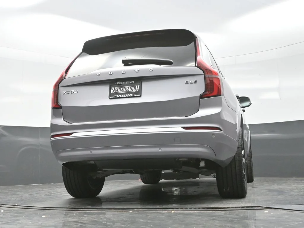 New 2026 Aurora Silver Volvo Plus image 34