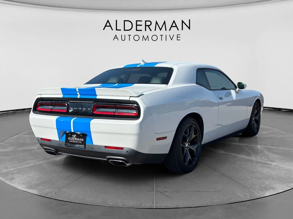 Used 2015 White Dodge R/T image 5