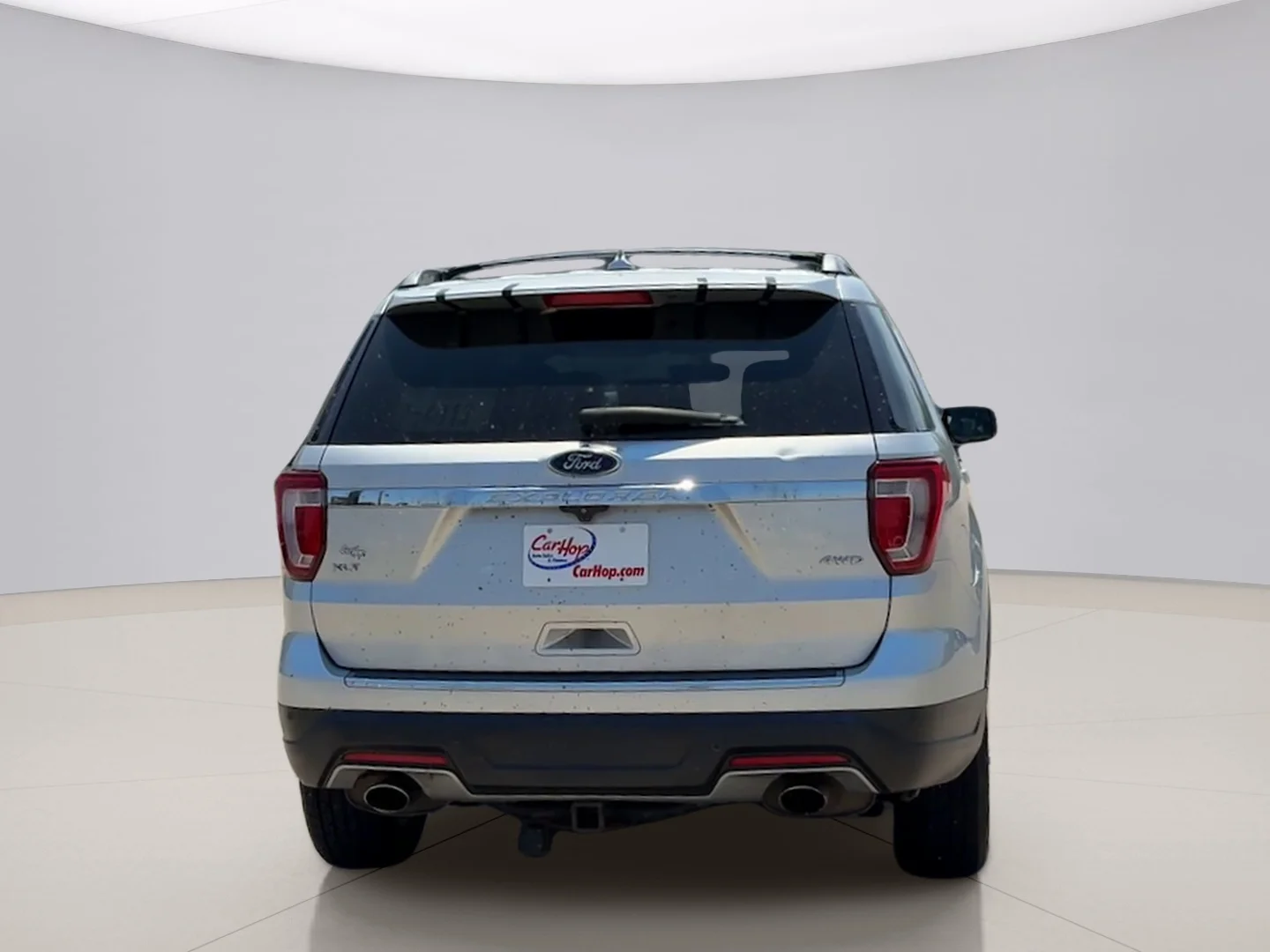 Used 2018 Silver Ford XLT image 4