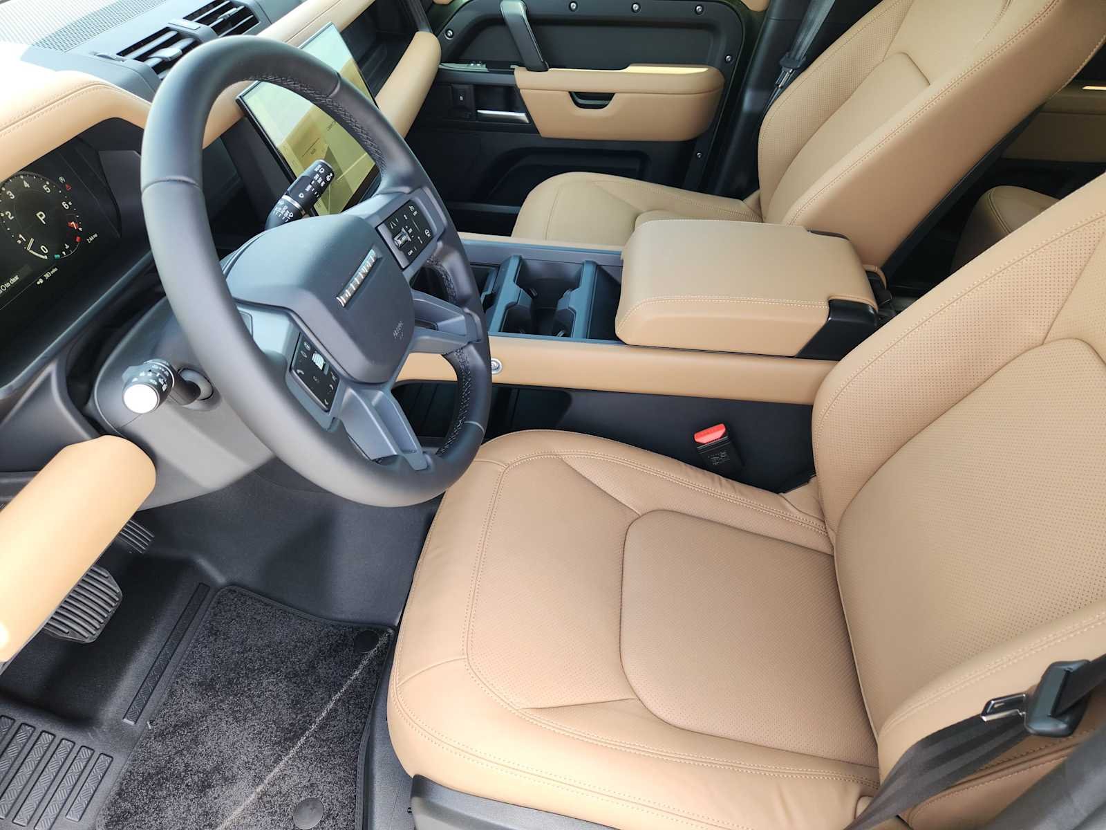 New 2026 Woolstone Green LAND ROVER X-Dynamic SE image 12