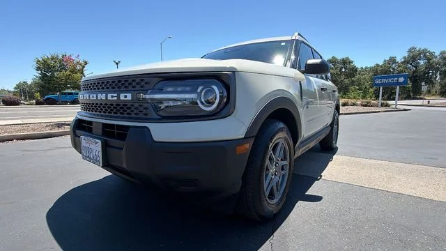 Used 2025 Beige Ford Big Bend image 9
