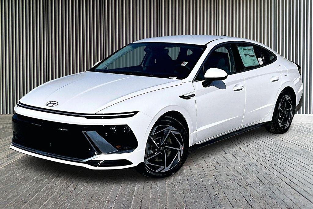 New 2026 Serenity White Hyundai SEL Sport image 2