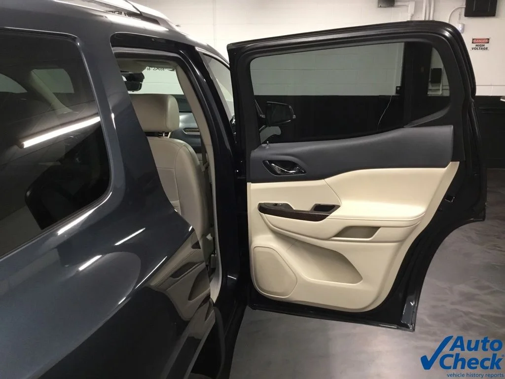 2020 GMC Acadia Denali - Photo 36