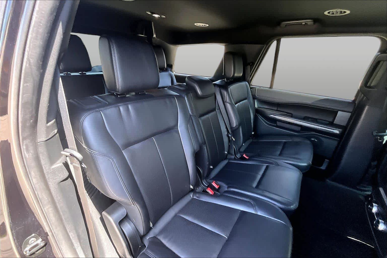 Used 2021 Agate Black Ford XLT image 19