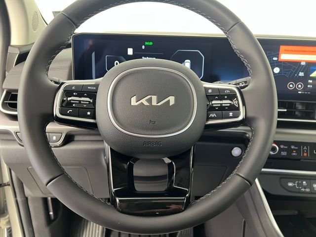 New 2026 White Kia SX image 18