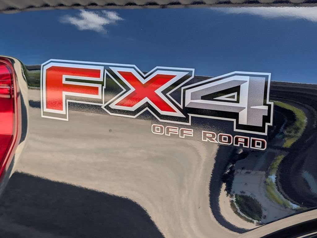 Used 2022 Blue Ford XLT image 31