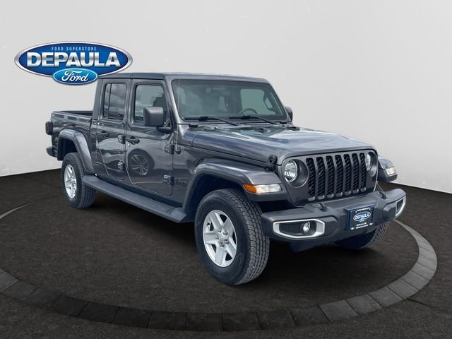 Used 2021 Gray Jeep Sport image 9