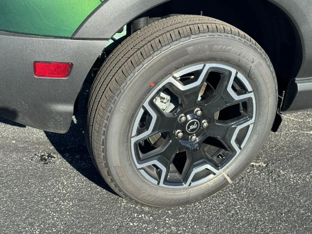 New 2025 Eruption Green Metallic Ford Outer Banks® image 4