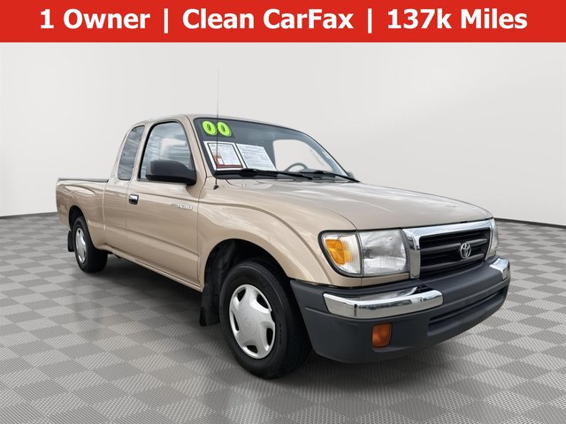 2000 Toyota Tacoma Base