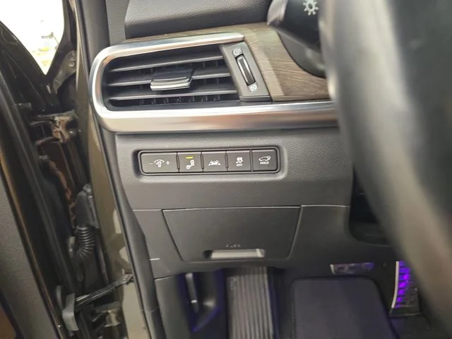 Used 2022 Dark Moss Kia SX image 36