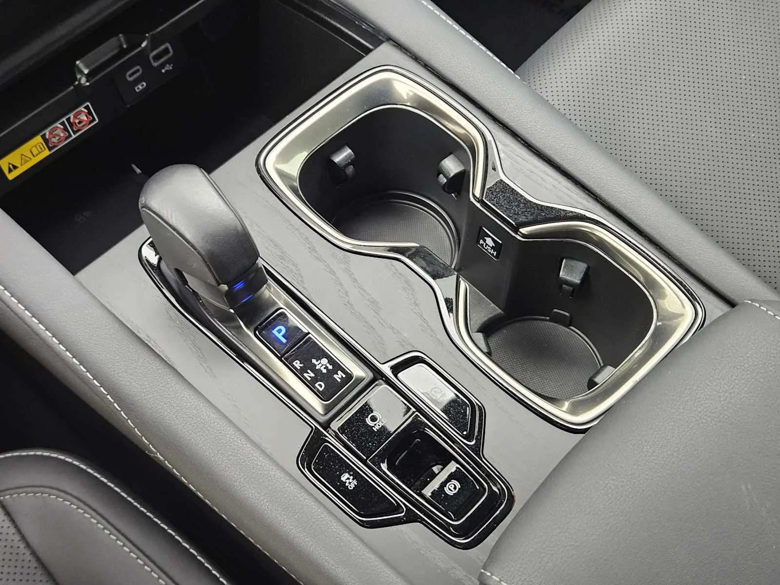 Used 2025 Iridium Lexus Premium image 14