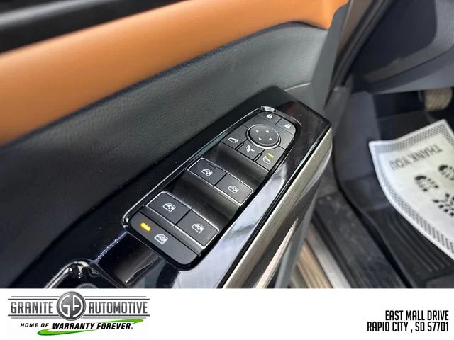 Used 2023 Beige Nissan Platinum image 12