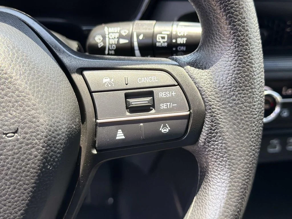 Used 2024  Honda EX image 30