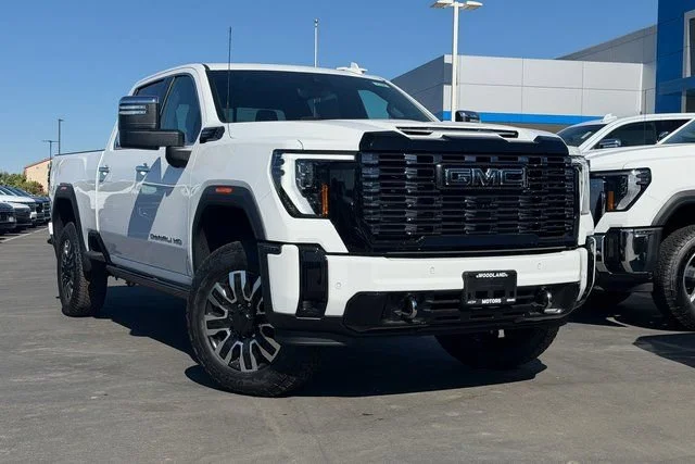 New 2026 Summit White GMC Denali Ultimate image 1