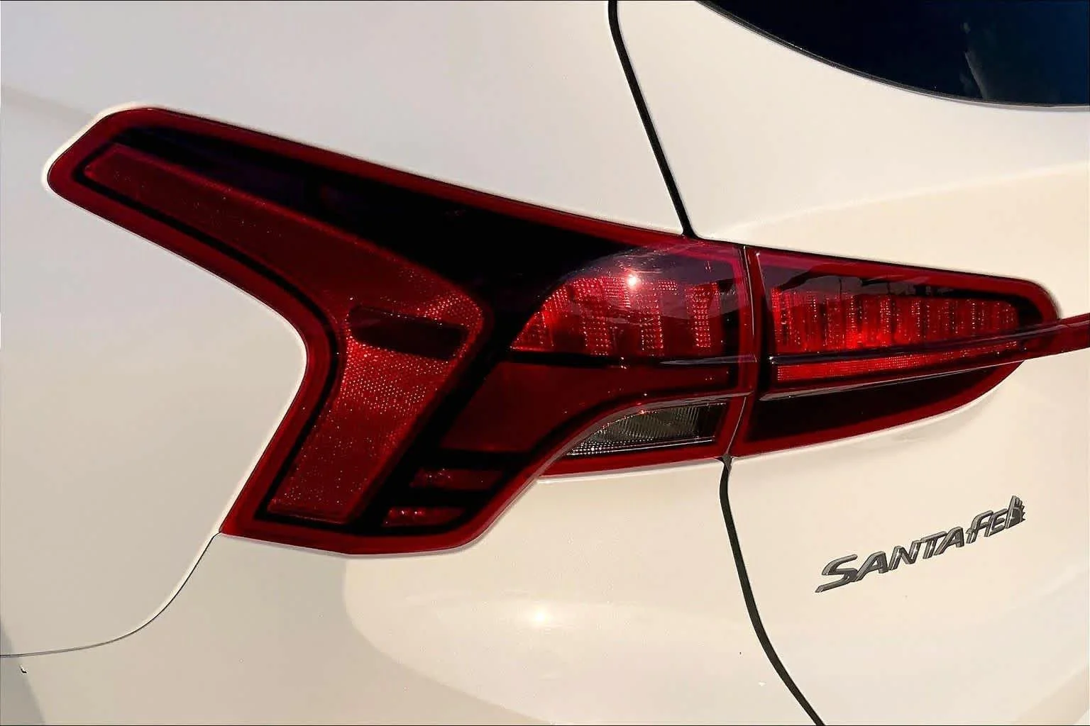Used 2023 Serenity White Pearl Hyundai SEL image 25