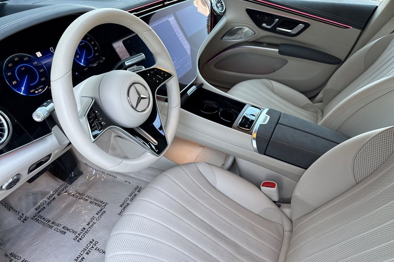 Certified Used 2024 White Mercedes-Benz 450 image 7