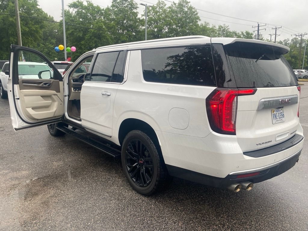 Used 2021 White GMC Denali image 11