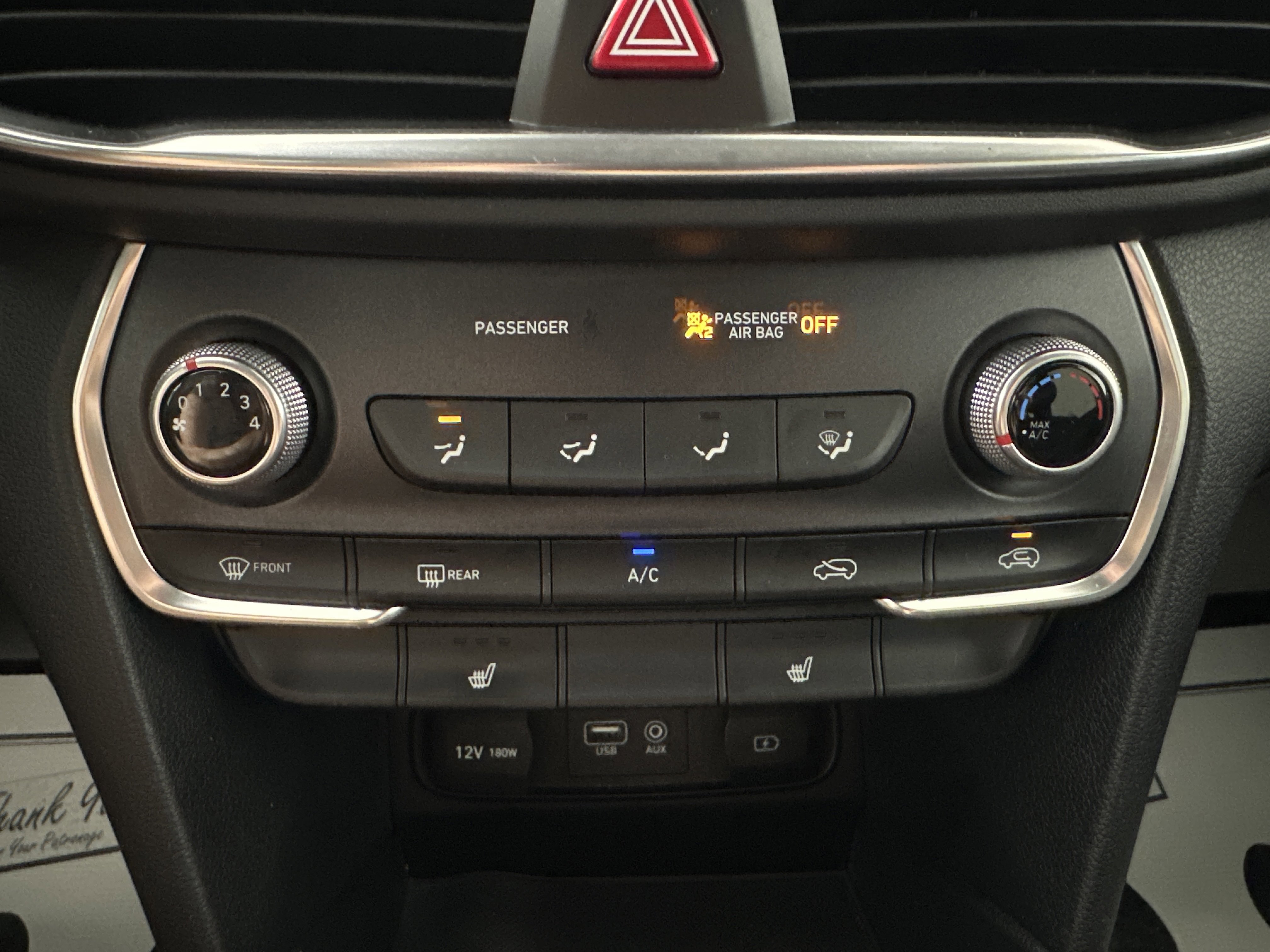 2020 Hyundai Santa Fe SEL - Photo 18
