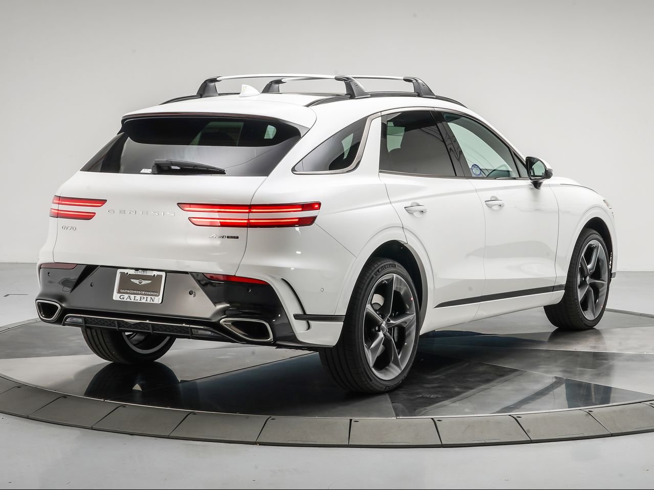 2026 GENESIS GV70 Sport Prestige - Photo 5