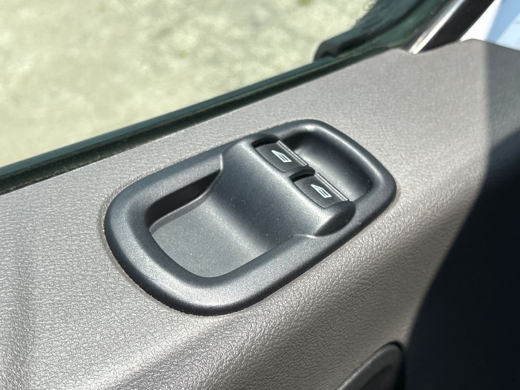 2023 Ford Transit Passenger Van XLT - Photo 17
