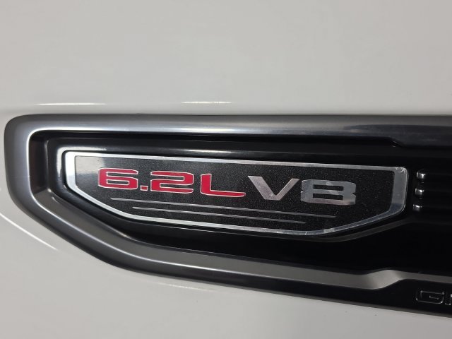 Used 2021 SUMMIT WHITE GMC AT4 image 11