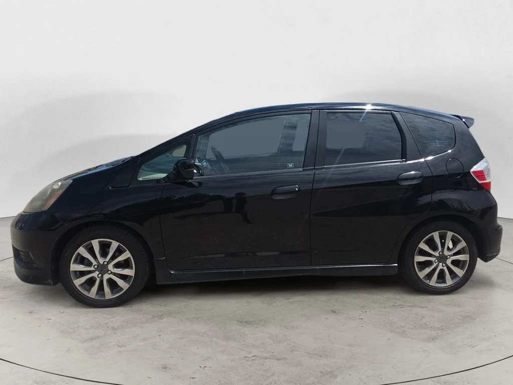 Used 2013 Black Honda Sport image 2