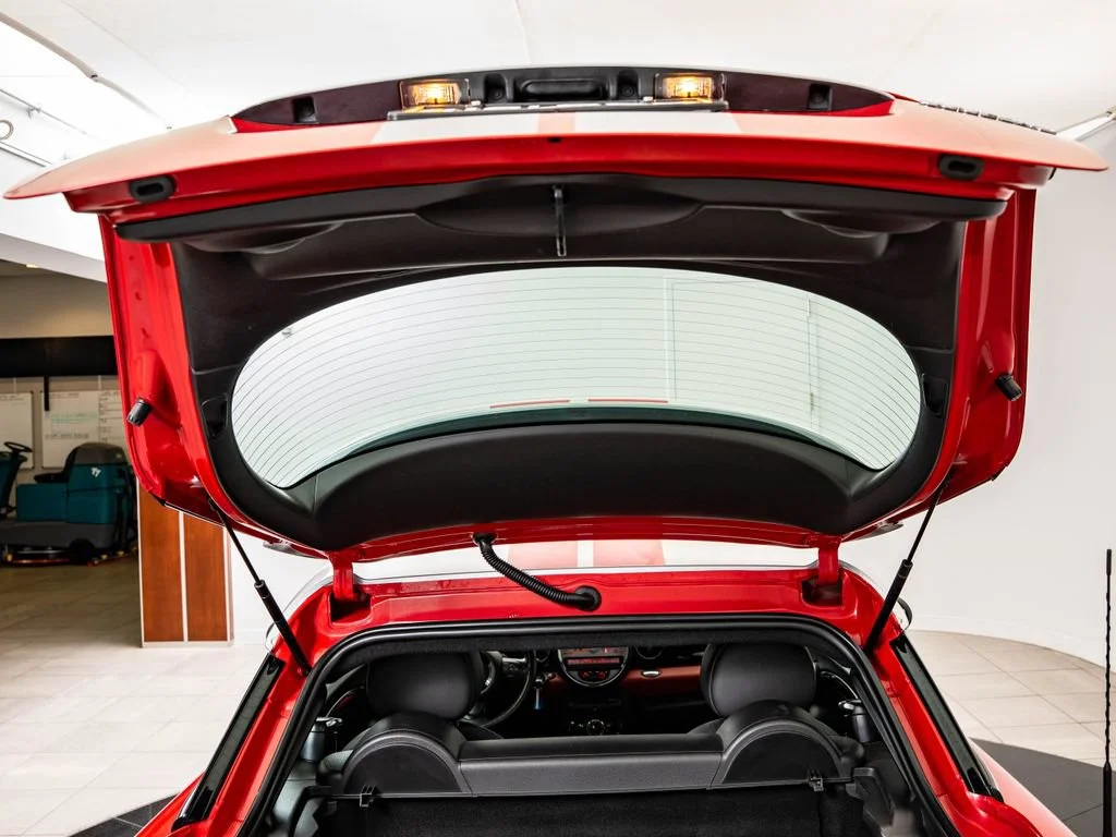 Used 2012 Chili Red MINI  image 21