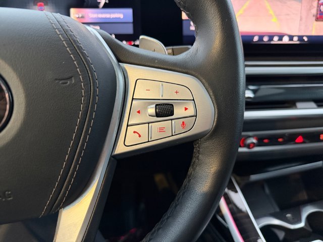 Used 2026 Red BMW xDrive40i image 23