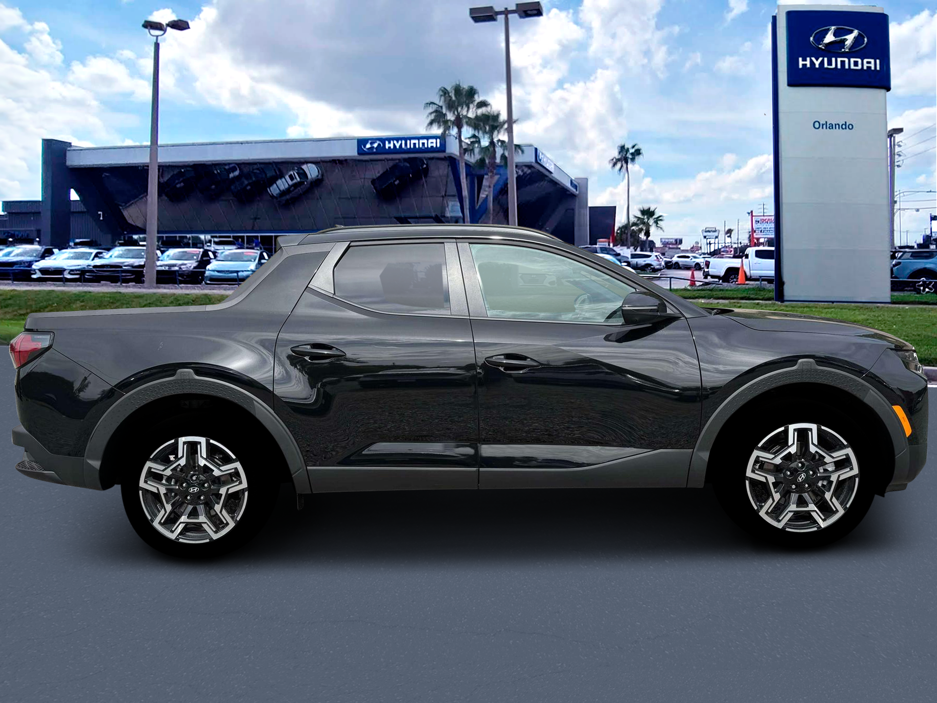 New 2026 Phantom Black Hyundai Limited image 40